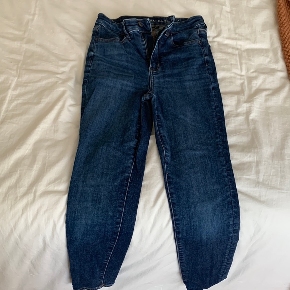 American Eagle high rise cropped jeggings. Very gently worn.